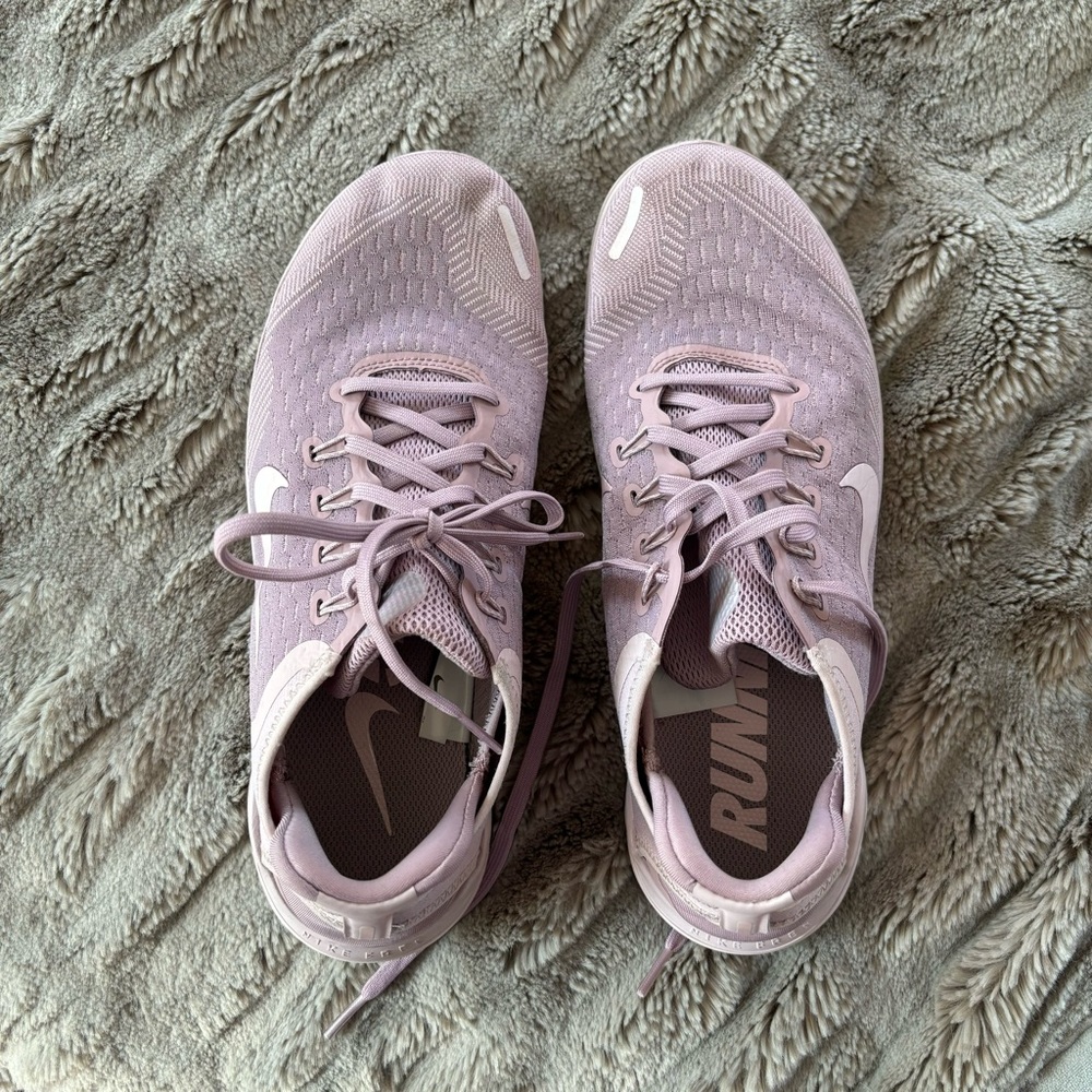 Lavender Nike Free RN